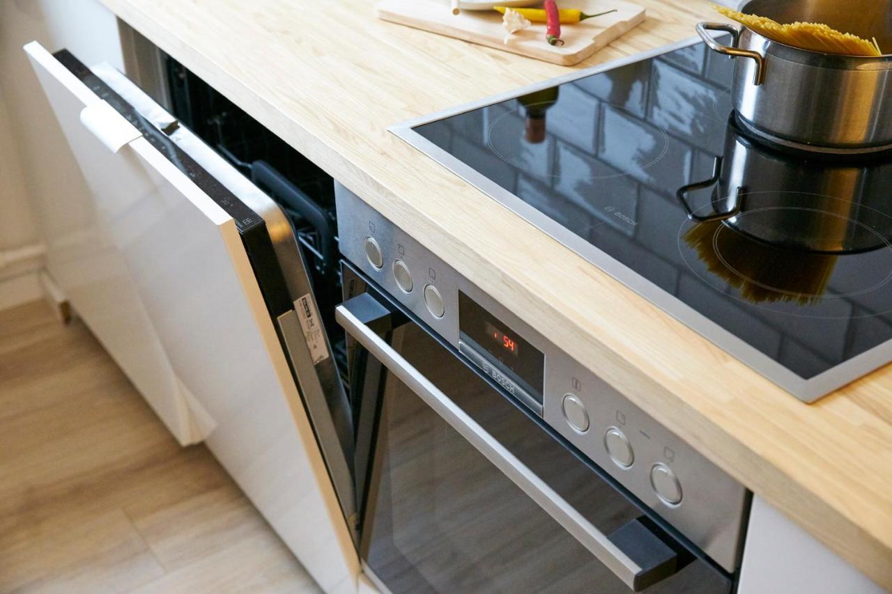 Apartment In Musikalischem Haus 마이엔 외부 사진